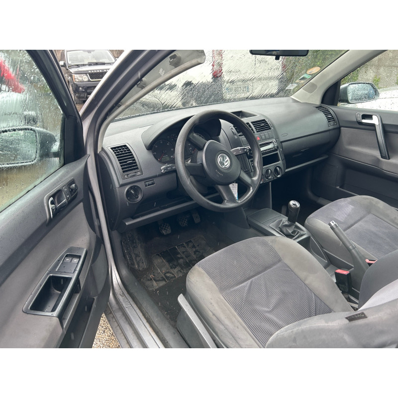 Vitre avant droit VOLKSWAGEN POLO 4 Photo n°11