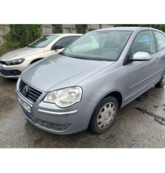 Vitre avant droit VOLKSWAGEN POLO 4