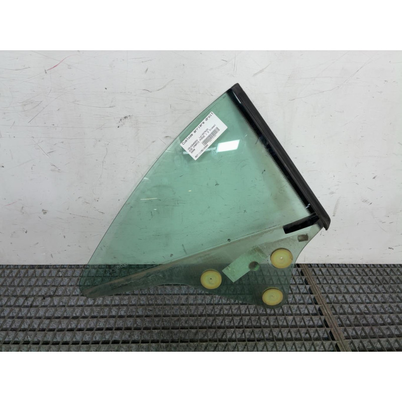 Vitre arriere droit VOLKSWAGEN EOS Photo n°1