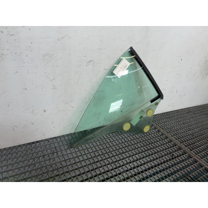 Vitre arriere droit VOLKSWAGEN EOS Photo n°3
