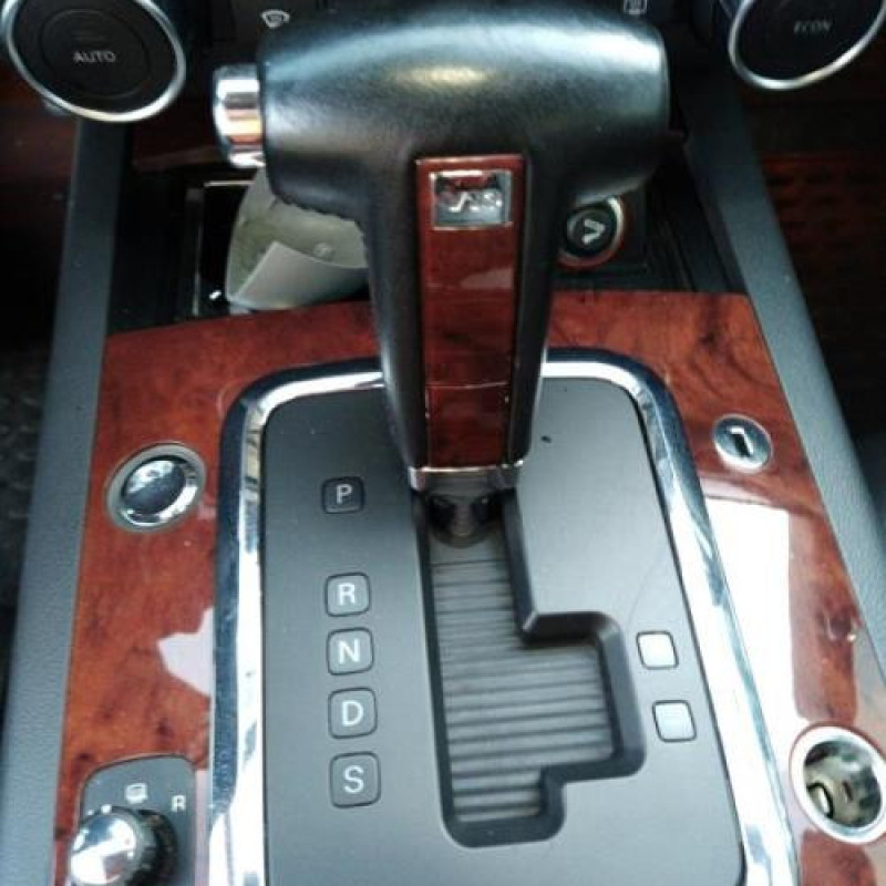 Verin de capot VOLKSWAGEN TOUAREG 1 Photo n°13