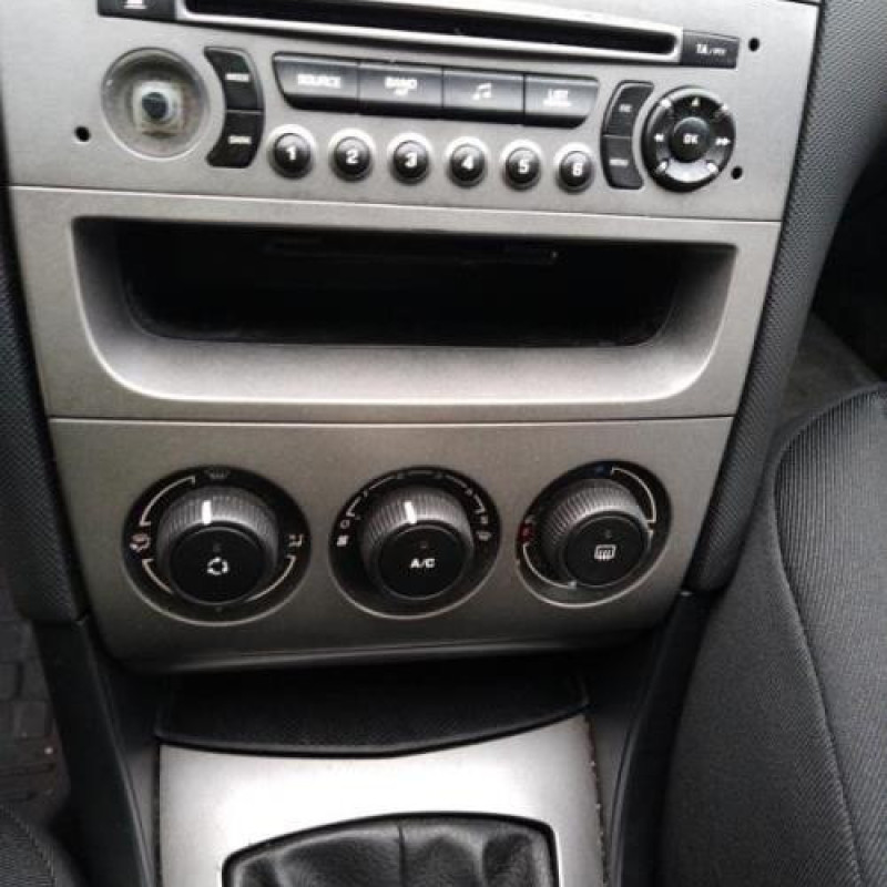 Pretensionneur de ceinture avant droit PEUGEOT 308 1 Photo n°12