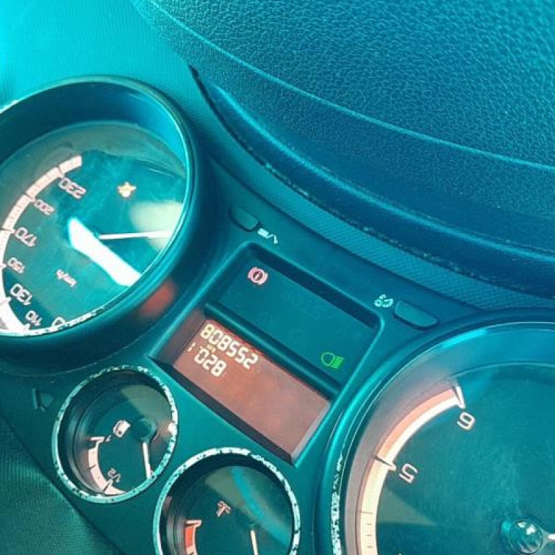 Pretensionneur de ceinture avant droit PEUGEOT 308 1 Photo n°15