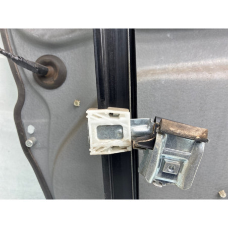 Leve vitre electrique avant droit MERCEDES CLASSE A 169 Photo n°1