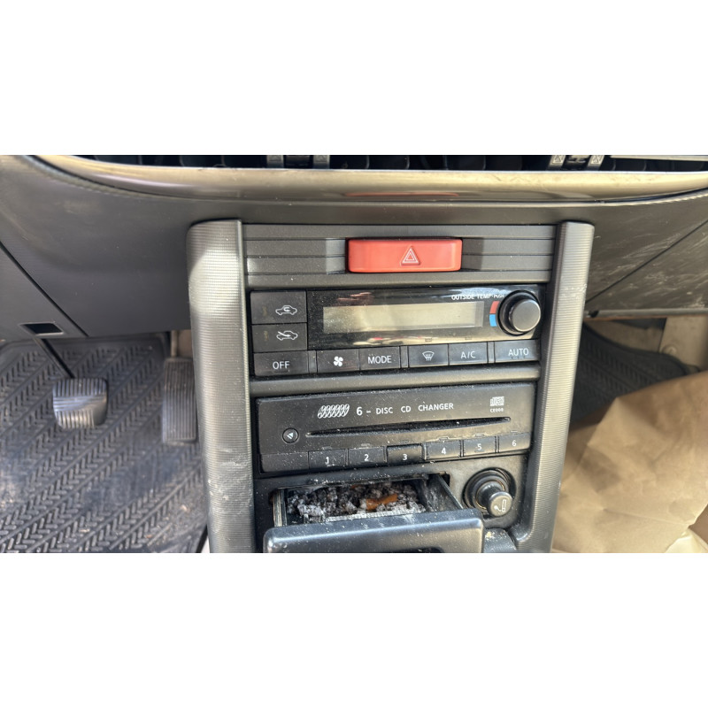 Interrupteur de leve vitre avant droit NISSAN X-TRAIL 1 Photo n°20