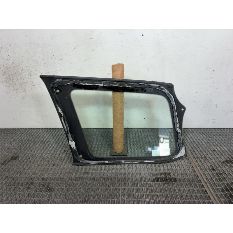 Custode arriere droit SUZUKI GRAND VITARA Photo n°4