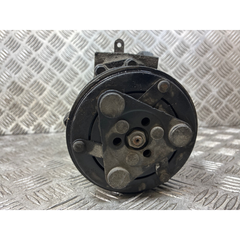 Compresseur clim FIAT QUBO Photo n°3