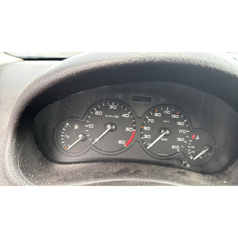 Compteur PEUGEOT 206 Photo n°15
