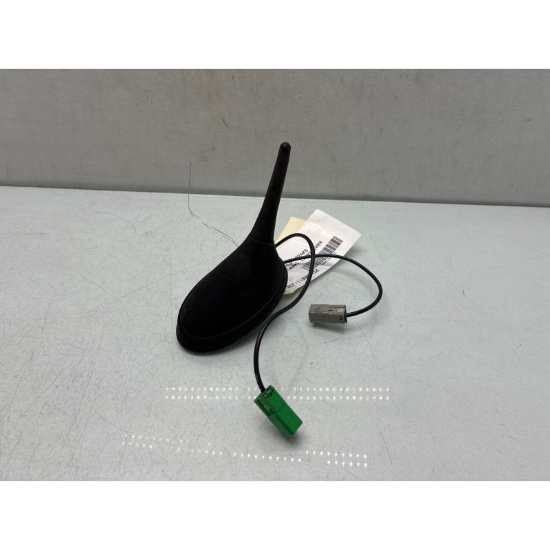 Antenne PEUGEOT 807 Photo n°1