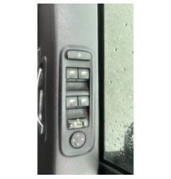 Antenne PEUGEOT 807