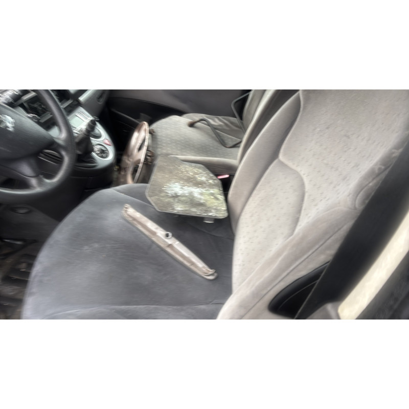 Antenne PEUGEOT 807 Photo n°15