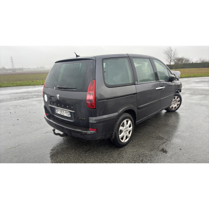 Attache ceinture avant gauche PEUGEOT 807 Photo n°8