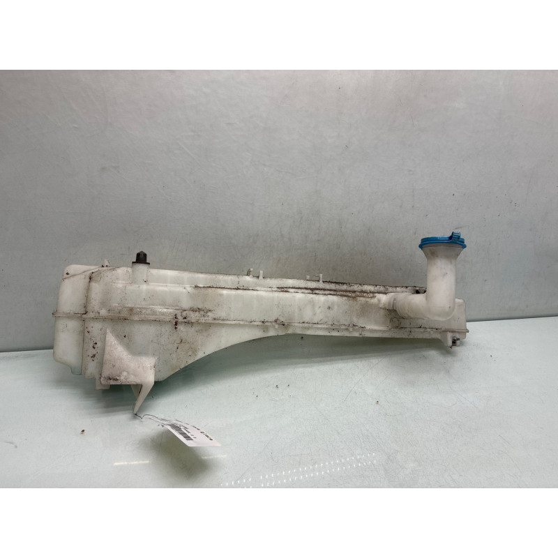 Vase de lave glace SUZUKI GRAND VITARA Photo n°2