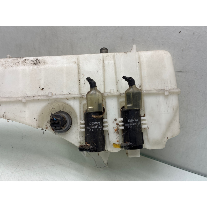 Vase de lave glace SUZUKI GRAND VITARA Photo n°3