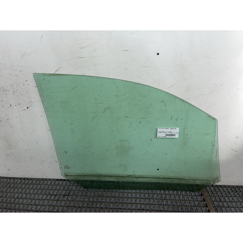 Vitre avant gauche VOLKSWAGEN CADDY 3 Photo n°4
