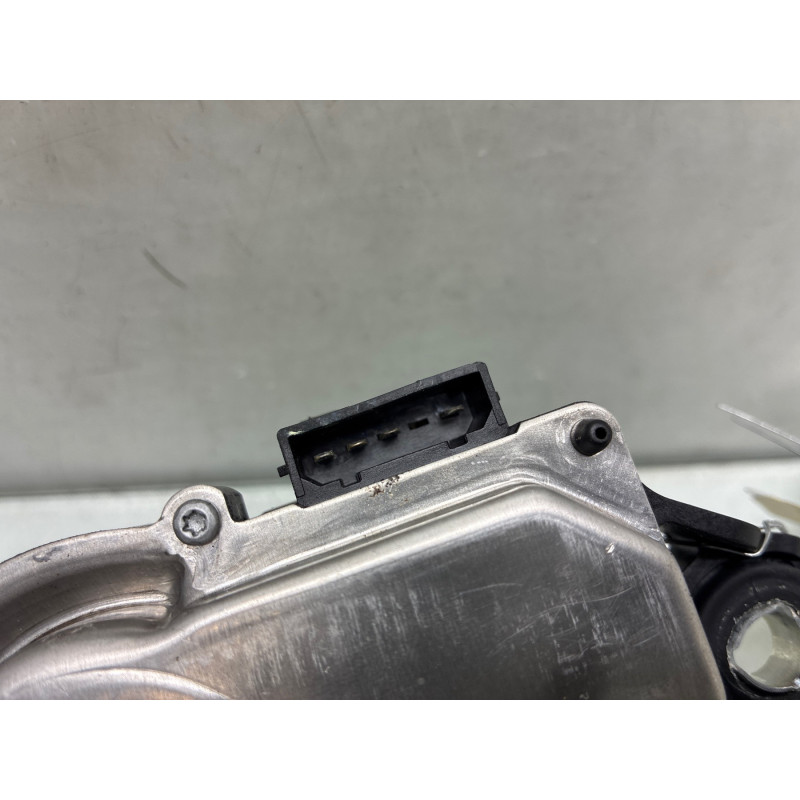 Moteur essuie glace arriere VOLKSWAGEN CADDY 3 Photo n°5