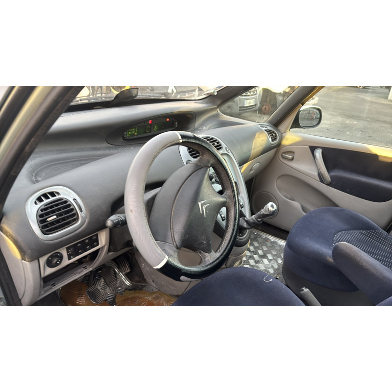 Leve vitre electrique avant gauche CITROEN XSARA PICASSO Photo n°20