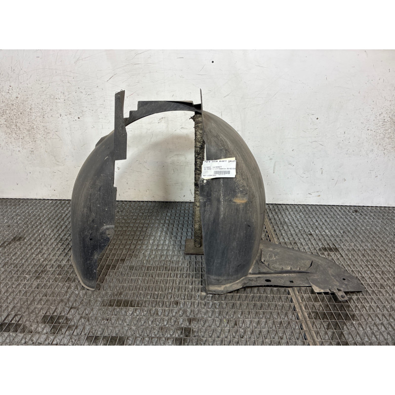 Pare boue avant gauche CITROEN C2 Photo n°4