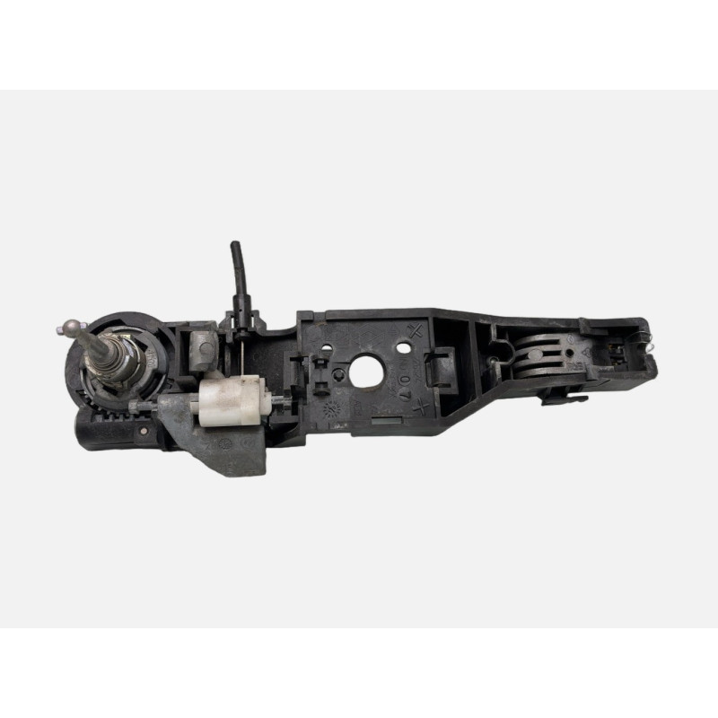 Poignee porte avant gauche RENAULT CLIO 3 Photo n°4