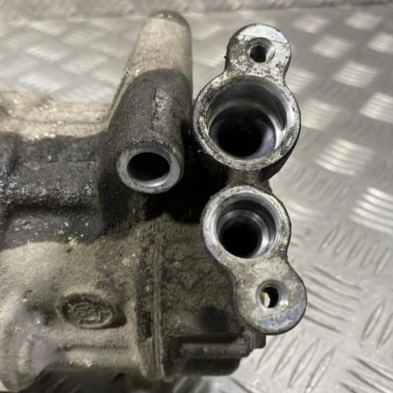 Compresseur clim RENAULT KANGOO 1 Photo n°4