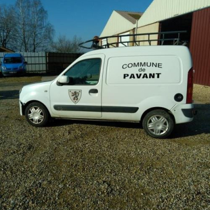 Compresseur clim RENAULT KANGOO 1 Photo n°9