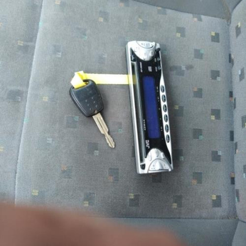 Porte arriere droit HYUNDAI GETZ Photo n°17