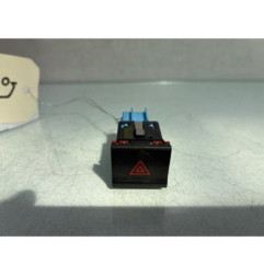 Bouton de warning VOLKSWAGEN POLO 5