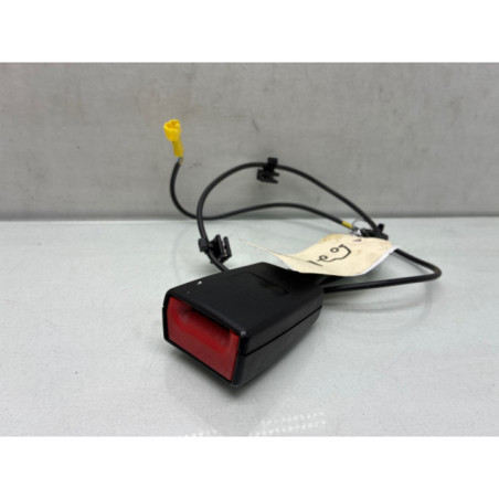 Attache ceinture avant droit MERCEDES CLASSE E 212