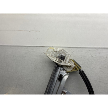 Leve vitre electrique avant gauche CITROEN XSARA PICASSO Photo n°1
