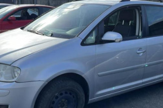 Compresseur clim VOLKSWAGEN TOURAN 1