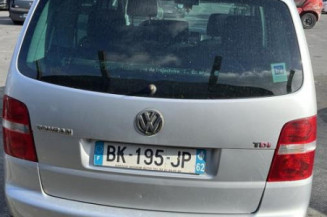 Compresseur clim VOLKSWAGEN TOURAN 1