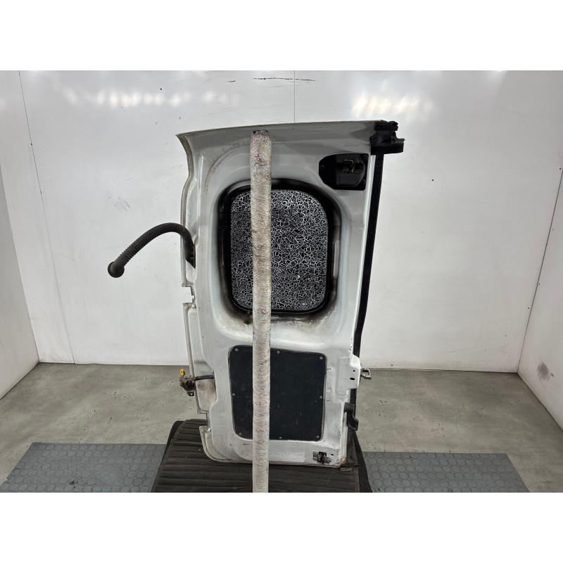 Porte de coffre droit PEUGEOT BIPPER Photo n°3