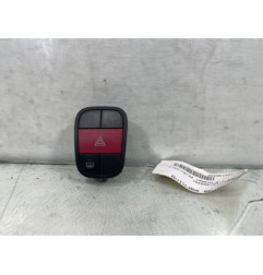 Bouton de warning PEUGEOT BIPPER Photo n°1