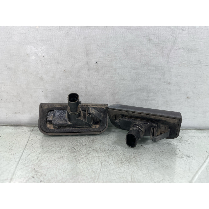 Eclairage de plaque PEUGEOT BIPPER Photo n°4