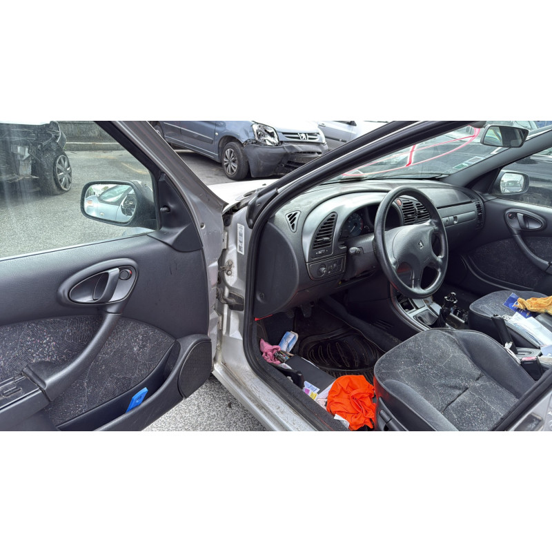 Interrupteur de leve vitre avant gauche CITROEN XSARA Photo n°16