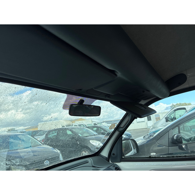 RENAULT KANGOO 1 PHASE 1 1.4i - 8V Photo n°9