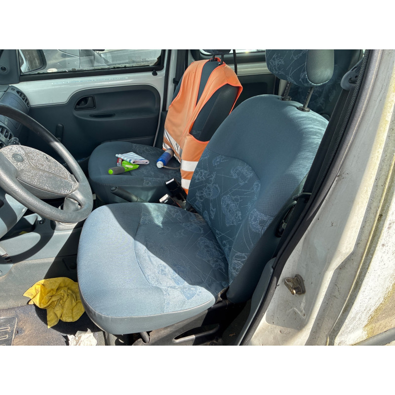 RENAULT KANGOO 1 PHASE 1 1.4i - 8V Photo n°11