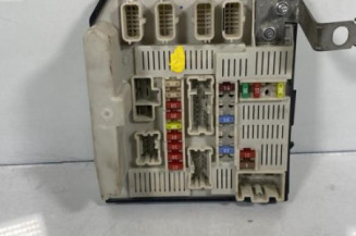 Boitier USM  RENAULT MEGANE 2