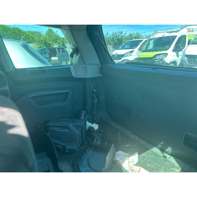CITROEN C4 GRAND PICASSO 1 2.0 HDI - 16V TURBO Photo n°10