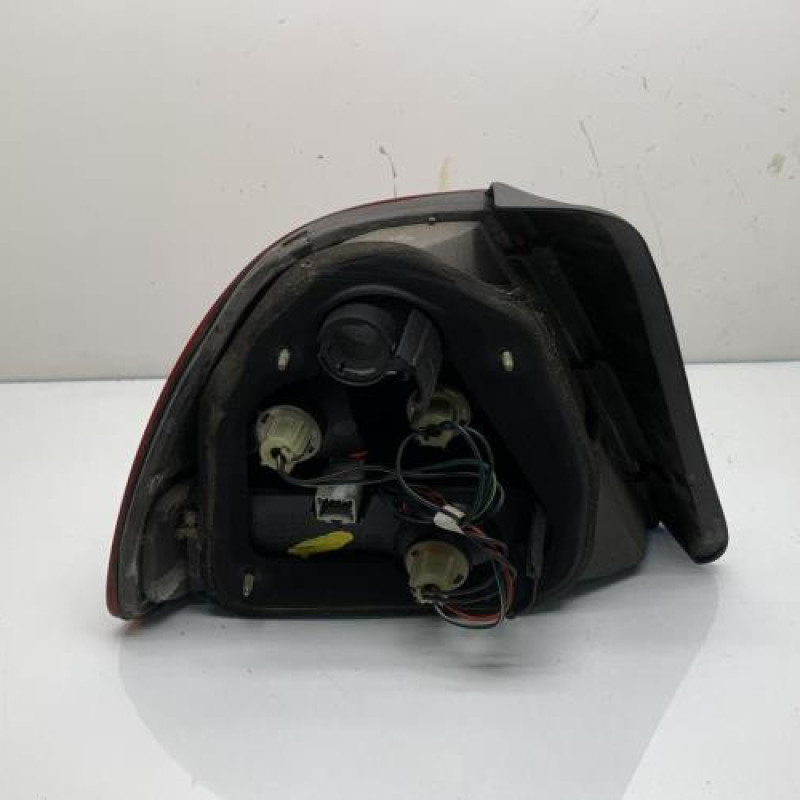 Feu arriere principal droit (feux) HONDA CIVIC 6 Photo n°2
