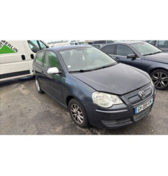 Pare boue avant gauche VOLKSWAGEN POLO 4