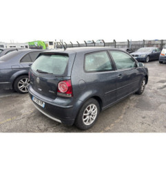 Pare boue avant gauche VOLKSWAGEN POLO 4