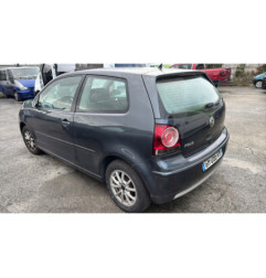 Pare boue avant gauche VOLKSWAGEN POLO 4