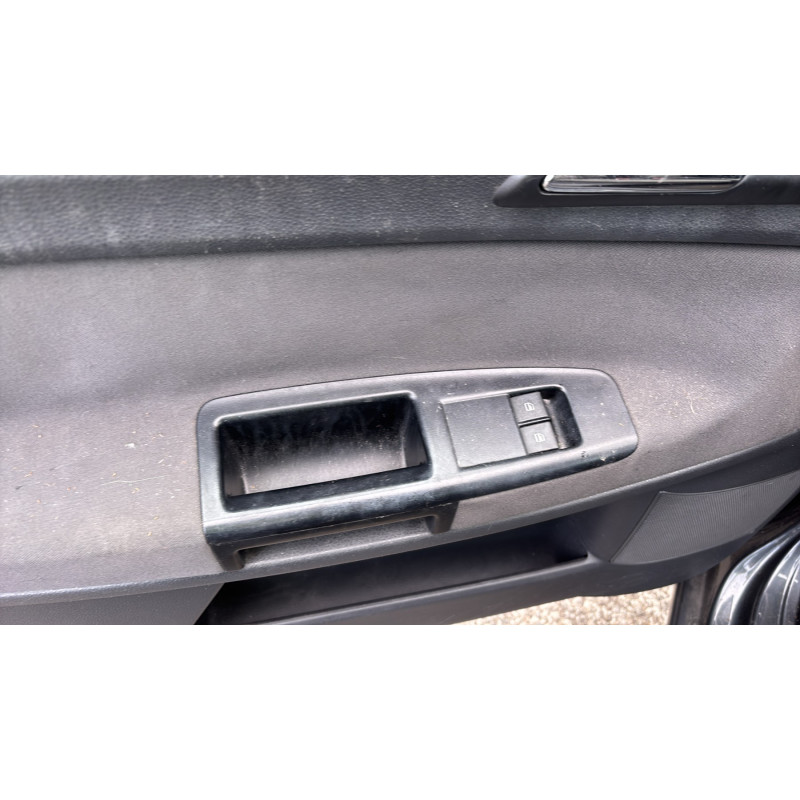 Pare boue avant gauche VOLKSWAGEN POLO 4 Photo n°15