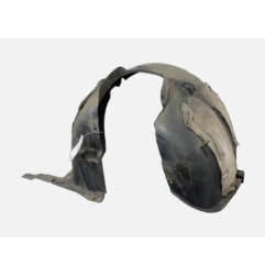 Pare boue avant droit PEUGEOT 208 1