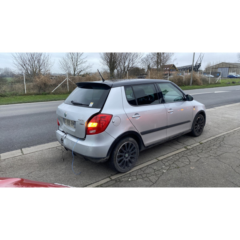 Plage arriere SKODA FABIA 2 Photo n°8