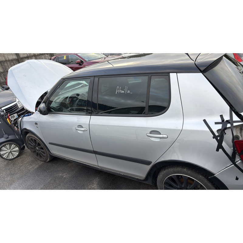 Plage arriere SKODA FABIA 2 Photo n°17