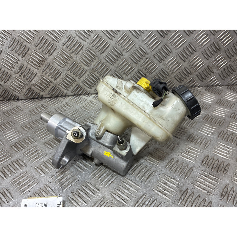 Maitre cylindre (freinage) OPEL ASTRA J Photo n°4