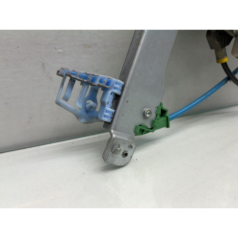 Leve vitre electrique avant gauche CITROEN C2 Photo n°6