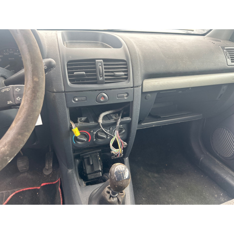 Leve vitre electrique avant droit RENAULT CLIO 2 Photo n°18